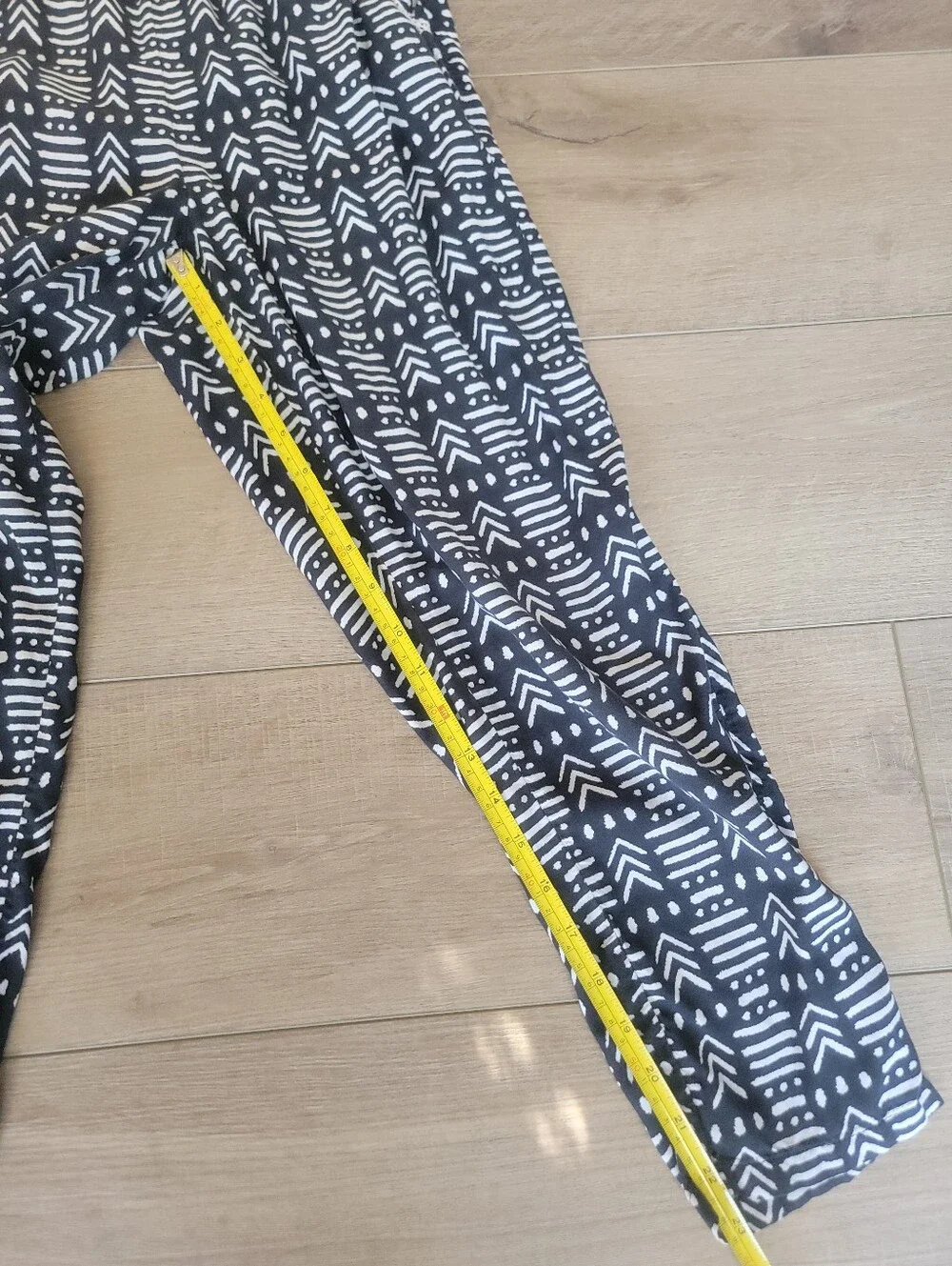 Old Navy Print Jump Rayon Black White Geometric Jumpsuit Girls Sz L (10-12) Boho